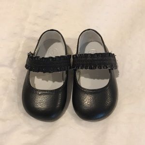 Infant black strap Velcro shoes